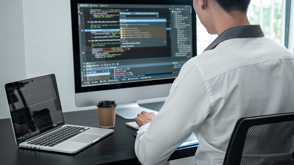 ホームページリニューアル完全ガイド！目的やタイミング・進め方・費用など解説の画像| 大阪・東京のブランディングデザイン会社 タイタン・アート ｜ ブランディング・WEB・パッケージデザイン・パンフレット・カタログ制作