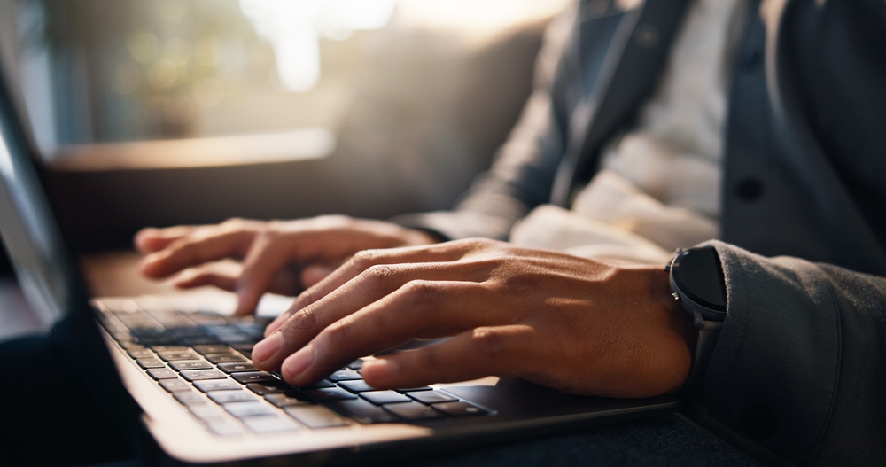 ホームページリニューアル完全ガイド！目的やタイミング・進め方・費用など解説の画像| 大阪・東京のブランディングデザイン会社 タイタン・アート ｜ ブランディング・WEB・パッケージデザイン・パンフレット・カタログ制作